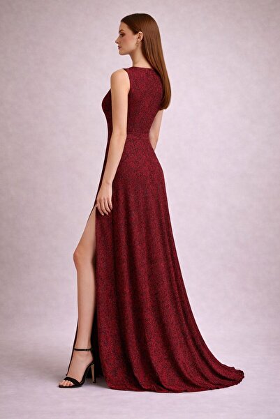 stylingpark Simli Kumaş Uzun Kolsuz Yırtmaç Detaylı Abiye Elbise