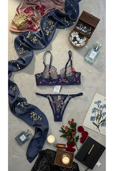 Royal Kadın ÇİÇEK DETAYLI LACİVERT BRALET TAKIM