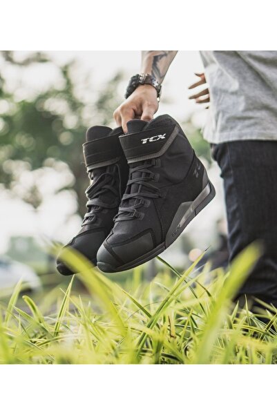 Tcx District WP motorcycle boots