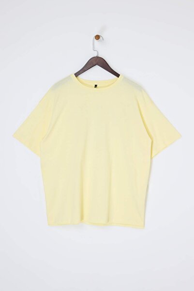 Trendyol Curve Yellow 100% Cotton Back Printed Oversize Cut Crew Neck Knitted...