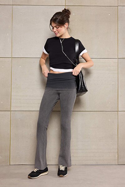 Trendyol Collection Anthrazitfarbene, gewaschene, lang geschnittene, flexible...