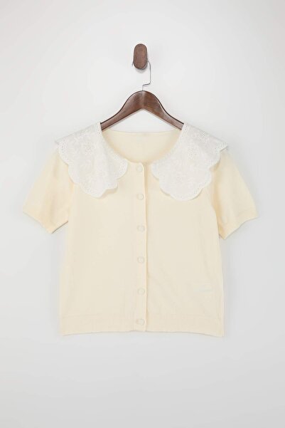 Trendyol Collection Bluză tricotată cu guler din dantelă din fir premium/fir ...