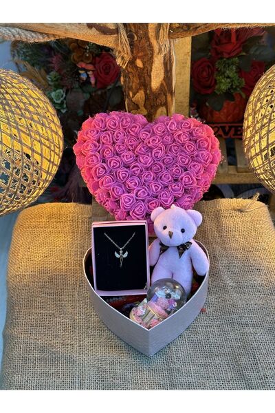 PİNK SHAKE Hediye kutusu sevgiliye güllerle, ayıcıklı