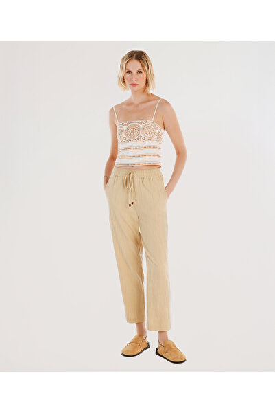 Yargıcı Beli Bağlama Detaylı Pantolon