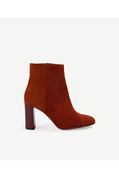 Yargıcı Yumuşak Tabanlı Topuklu Bot