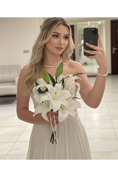 Bridal Luxe Lilya Blanche lilyum tasarım gelin buketi