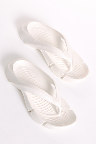 Tonny Black Ženske bijele šleperice sa debelim đonom Eva Papuče