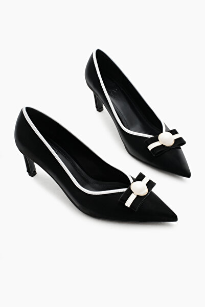 Tonny Black Kadın Siyah Neolit Taban Önü Tokalı Sivri Burunlu Topuklu Ayakkabı