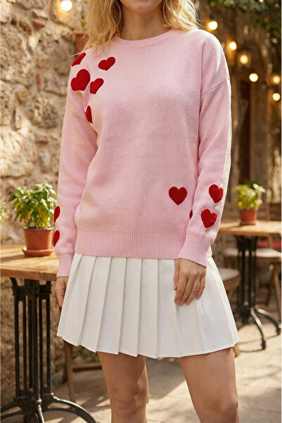 SAYZEN Basic Women's Sweater with Heart Embroidery