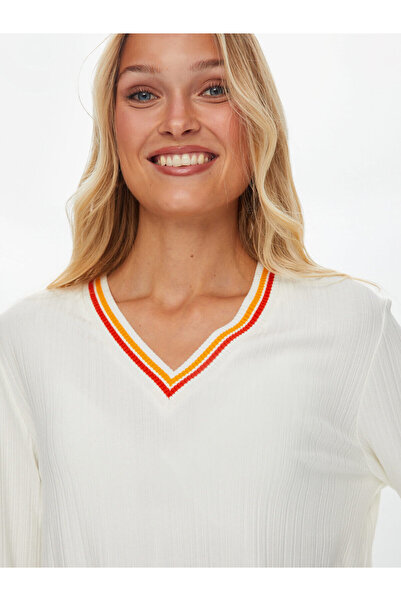 Faik Sönmez بلوزة نسائية مخططة ذات ياقة طويلة وأكمام طويلة