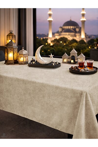 FAVOLLİ Kadife Dokulu Ekru Renk Masa Örtüsü