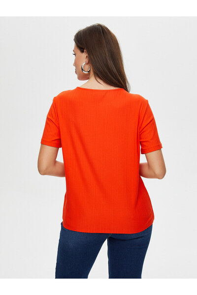 Faik Sönmez Bluză din material subțire cu mânecă scurtă și detaliu inel metal...