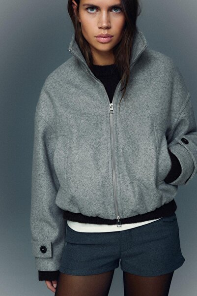 Bershka Fermuarlı yumuşak dokunuşlu ceket