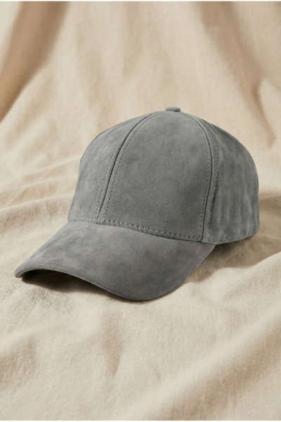 OnMyHead قبعة من جلد الغزال الحقيقي