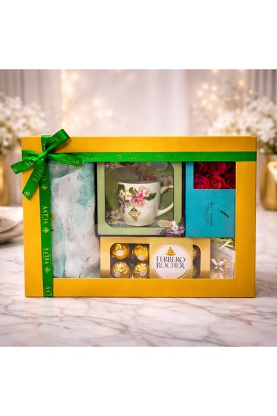 velve Pachet Spring,cana din ceramica cu lingurita,esarfa satinata din matase...