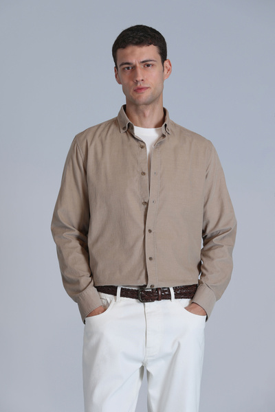 Lufian قميص رجالي أساسي باللون البيج بقصة ضيقة - ماء