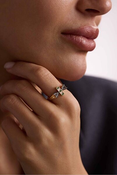 Sembol Gold Butterfly Yüzük Emerald Özel Tasarım