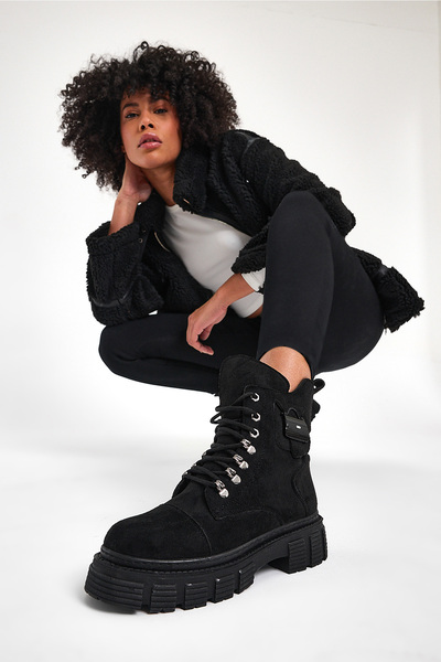 Tonny Black Γυναικείες μαύρες σουέτ μπότες με άνετη εφαρμογή, ψηλή σόλα, αγκρ...