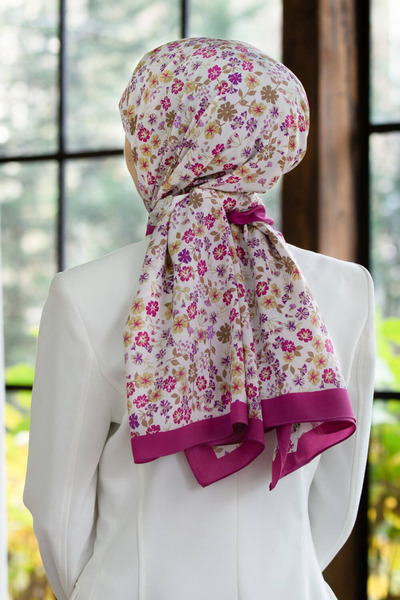 Vissona LÜKS MEDİNE İPEĞİ ÇİÇEK DESENLİ TABA - FISTIK YEŞİLİ RENKLİ 75X195 KI...