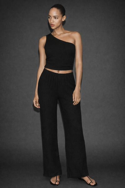 HAKKE Tek Omuz Gofre Pantolon Crop İkili TAKIM