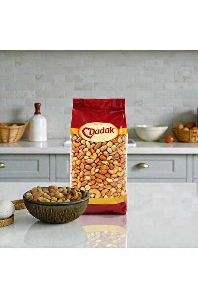 Dadak Lokum ve Kuruyemiş DADAK KURUYEMİŞ Delux Karışık Çerez 1 KG