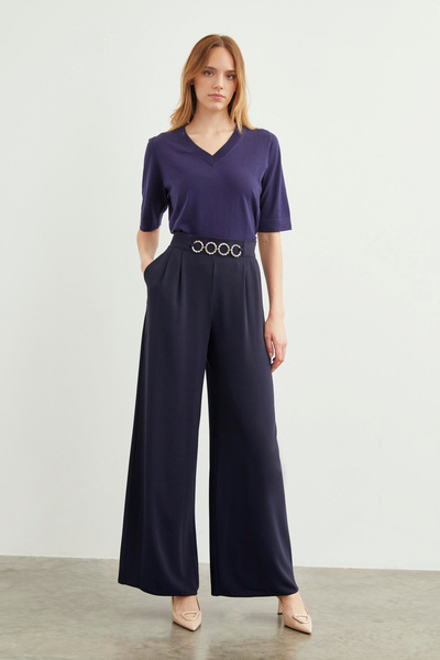 Zühre Pantaloni casual bleumarin cu detalii accesorii 0177