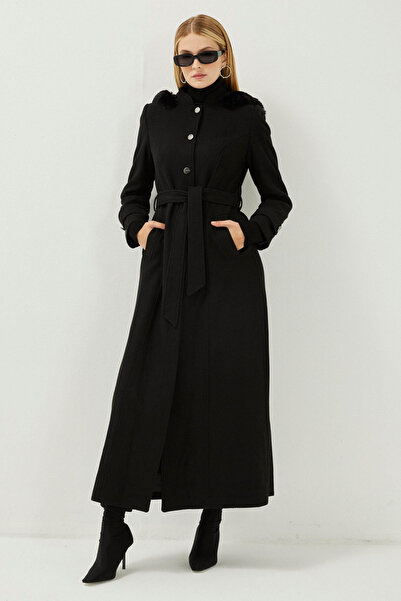 Zühre Dik Yaka Kürk Detaylı Siyah Kaşe Manto 13326