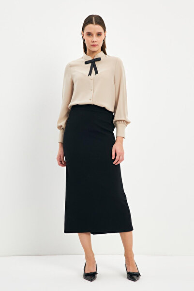 Zühre Yırtmaçlı Düz Kesim Uzun Siyah Etek 0164