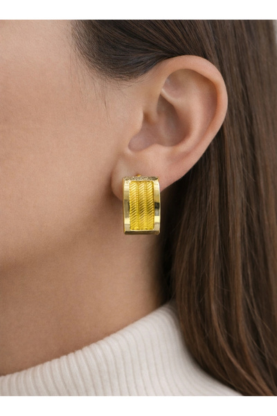 REDMOON GOLD 14 Ayar Altın Trabzon Hasırı Küpe 2.50GR KPE8631