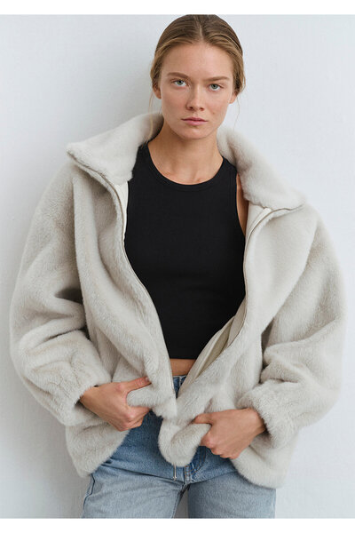 Mavi Hellgraue Plüschjacke in Übergröße / weiter Schnitt 1110597-70037