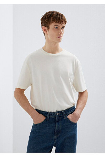 Mavi Weißes Basic-T-Shirt mit Etikettendetail, lockere Passform 0611824 -70057