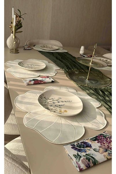 2Ddesign 6 Pieces of Daisy Embroidered Supla 6-Piece Coasters - Stain Resistant Linen Fabric
