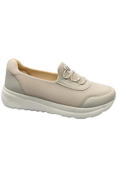 Kids Club Shoes حذاء رياضي للجنسين من بلاك سي 626 باللون البيج