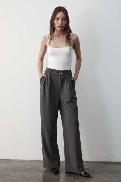 JASTE Kadın Likralı Toka Kemer Detaylı Lastikli Palazzo Pantolon GRİ