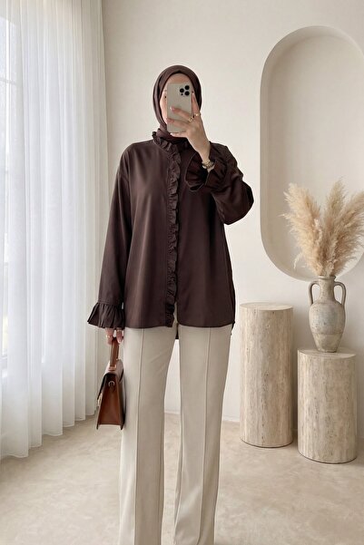 Modamorfo Shirt with Long Back Sleeves and Ruffles on the Front -K. Coffee