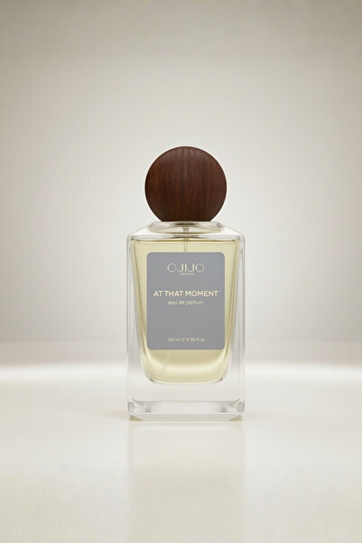 At That Moment Kadın Parfüm Edp 100ml | Oryantal, Çiçeksi | Yasemin, Safran, Köknar, Sedir, Amber