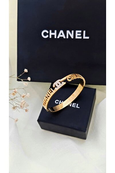 SCHNELL A luxurious bracelet