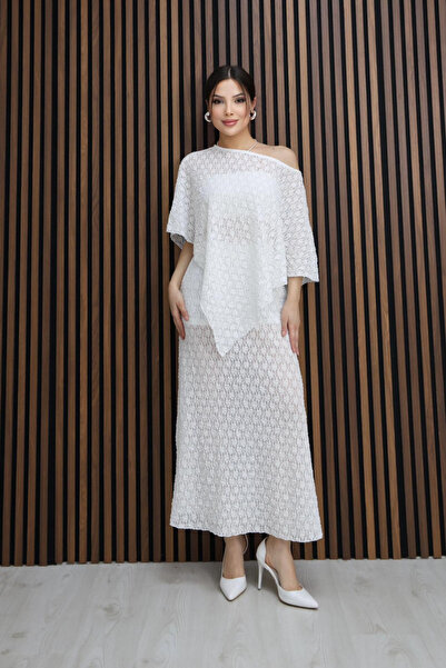 The Robi Lace Textured Off-Shoulder Blouse, Shorts, Skirt, White Set – Stylis...