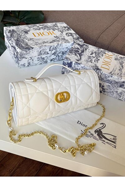 GGGG Bags with their accessories