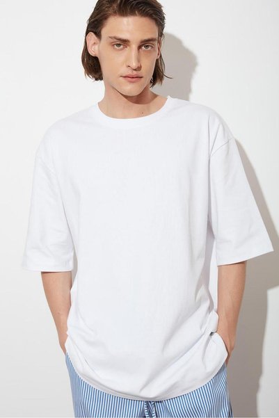 Deep sense Men's Oversize White Basic Men's T-Shirt Premium Cotton Relaxed Fit Casual T-Shirt