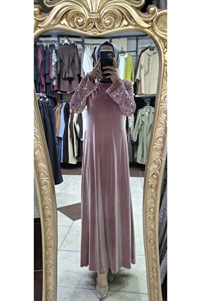 bonema Velvet Dress with Sequin Details on the Sleeves