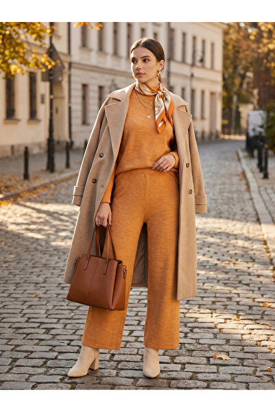 NEW JOURNAL Women's Orange High-Neck Knitwear Top and Bottom Set Nj83