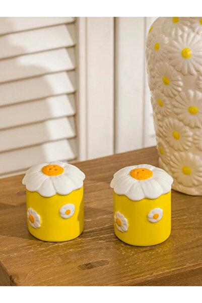 LC Waikiki Lcw Home Ceramic Salt and Pepper Shakers with Mixed Flower Figures