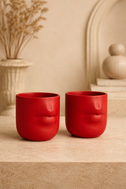 DİVAYS 2’li Kırmızı Dudak Tasarımlı Seramik Kahve Kupası | Modern Sanatsal Kupa