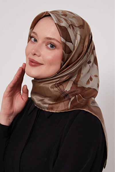 Levidor وشاح كريستال D4 بني حليبي