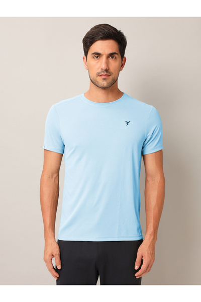 Technosport By Styli Men Solid Slim Fit Crew Neck T-Shirt