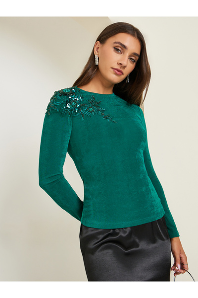Styli Women Sequined Patch Knit Top
