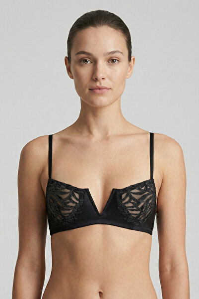 Laperissa Black Lace Detailed Thin Strap Bra