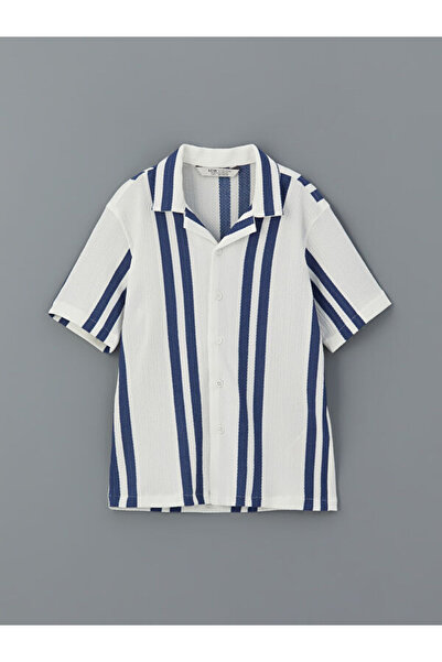 LC Waikiki منتجات فريزن ستور التي لا مثيل لها I قميص مخطط للأولاد بأكمام قصيرة