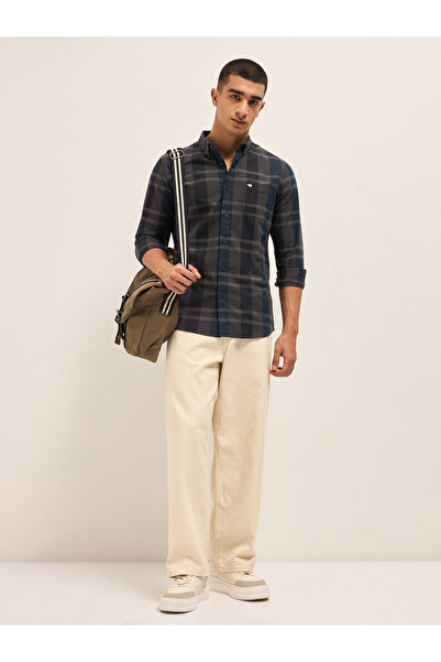 The Bear House By Styli Men's Pure Cotton Checked Slim Fit Casual Shirt